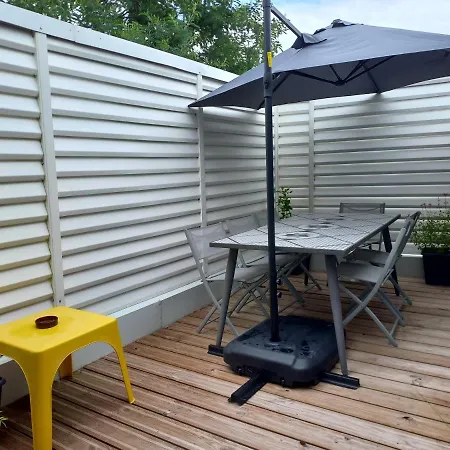 La Maison Bleue Des Mathes Ferienhaus *