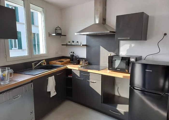 La Maison Bleue Des Mathes