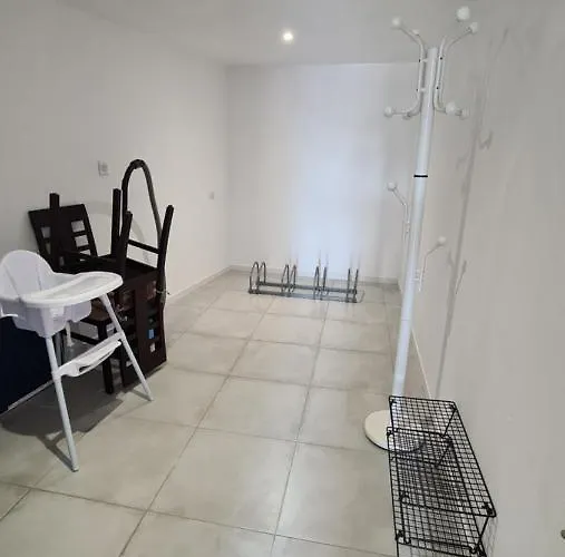 La Maison Bleue Des Mathes بيت للعطل *