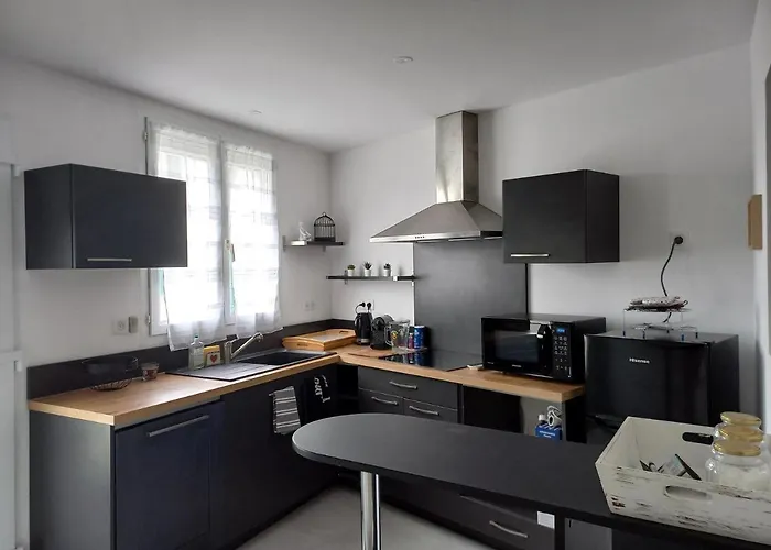 بيت للعطل La Maison Bleue Des Mathes لو ماثيز